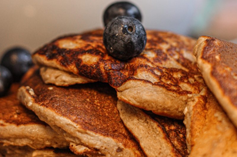 Pancakes aux flocons d'avoine et banane